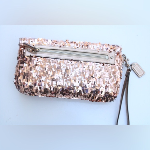 Coach limited edition sequin wristlet - Picture 5 of 14